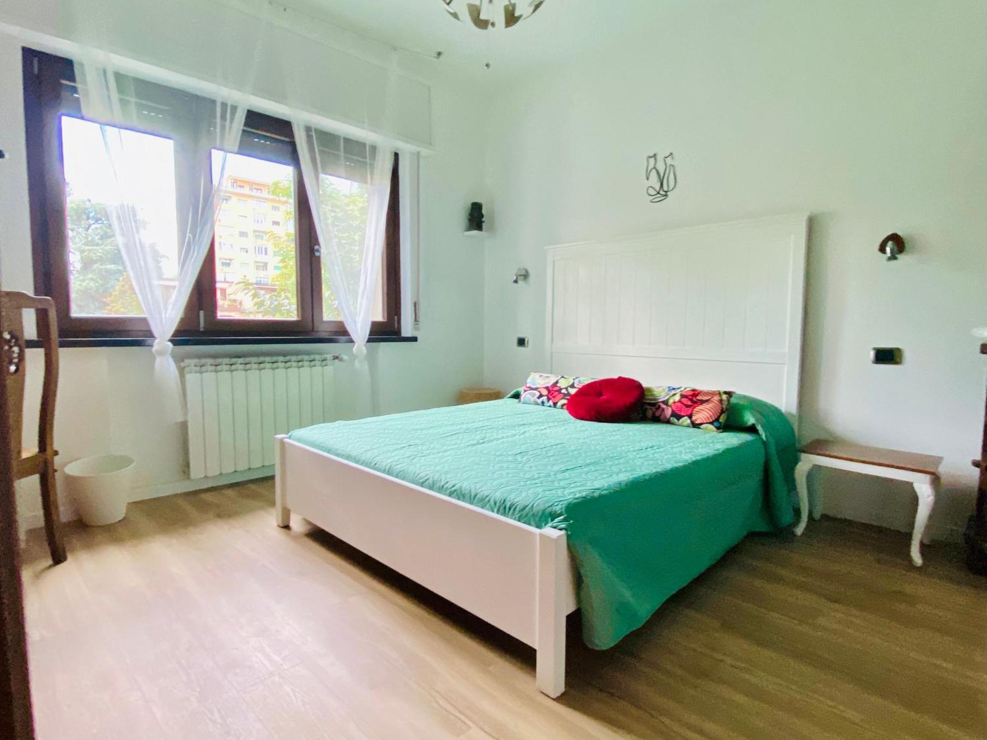 The Luxory Cat Bed & Breakfast Milan Exterior photo
