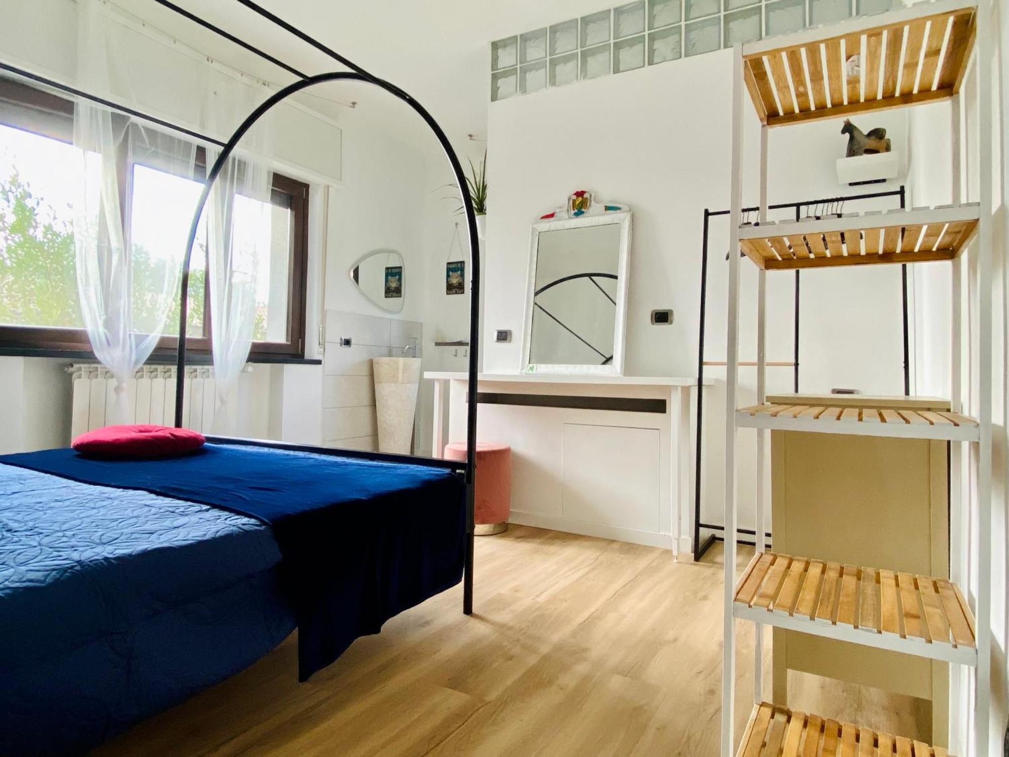The Luxory Cat Bed & Breakfast Milan Exterior photo
